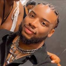 Dionte Donald's Instagram, Twitter & Facebook