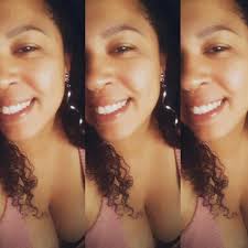 Stream Débora Castro music