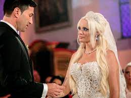 Aug 06, 2021 · von elegant bis cool: Daniela Katzenberger Und Lucas Cordalis Feiern Traumhochzeit Im Tv