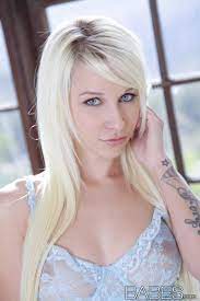 Stevie Shae - Porn Star Bio, Life & Pics | The Lord Of Porn
