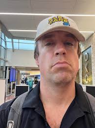 Boomer Sooner! I am back in the beautiful land of Oklahoma. Moisture  transport well underway with cloudy skies. Smells like Tornado Alley