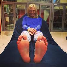 View the profiles of professionals named jo foot on linkedin. Jo Whiley On Twitter Five Minute Foot Rub By Fastclinic Http T Co Ujzr7kx08x