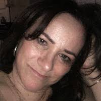 Shannon Farina's Instagram, Twitter & Facebook