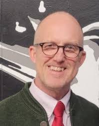 Michael Rietveld's Instagram, Twitter & Facebook