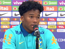 😱🇪🇦 ENDRICK SORPRENDE... ¡HABLANDO en...