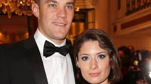 Well, neuer first met his girlfriend gilch back in 2008 on a summer vacation in greece, while the goalkeeper used to wear schalke shirt. Kathrin Gilch Moritz Wappner