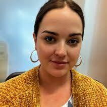 Penelope Hodge's Instagram, Twitter & Facebook