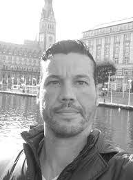 Daniel Hermida's Instagram, Twitter & Facebook