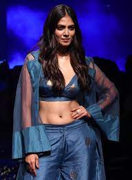 Malavika mohanan is an indian actress and model who works predominantly in malayalam and tamil language films. Watch Malavika Mohanan Sets The Ramp On Fire Rediff Com Get Ahead