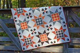 Halloween Gingham Stars Finished Grey Dogwood Studio Halloween Quilts Fall Quilt Patterns Fall Quilts