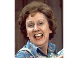 Remembering Jean Stapleton: The Heart of 'All in the Family' Dies at  90...(Full information 👇 💬)