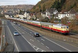 Railpictures Net Photo E10 1309 Untitled Db Class 110 At Linz Rhein Germany By Martin Morkowsky Train Pictures Old Trains Model Trains
