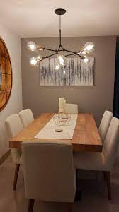 Son mucho más sencillas y se pueden usar más de una en fila para iluminar una mesada larga. Lamparas Colgantes Para Comedor Tendencias De Iluminacion Interior De Comedor Lamparas Para Sala Comedor Iluminacion De La Sala De Comedor