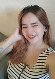 Hi I am single mom of 3 kids🤍.