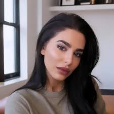 Dana Hatch (@hatchdana) • Threads, Say more