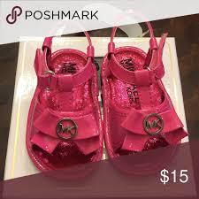 Hot Pink Baby Michael Kors Sandals Hot Pink Patent Michael Kors Sandals Michael Michael Kors Shoes Baby Walker Roupas