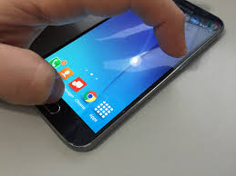 And if you ask fans on either side why they choose their phones, you might get a vague answer or a puzzled expression. How To Set A Fingerprint Or Password Lock On The Galaxy S6