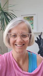 Hear all about the amazing Meditation class that the amazing @maevetonge  hosts in our studio