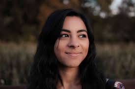 Tragedi Plus Waktu Sama dengan Komedi, Cara Berdamai dengan Luka Lama  Halaman 2