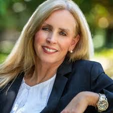 Anne Childs's Instagram, Twitter & Facebook