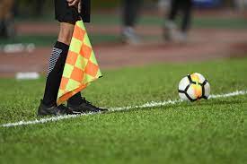 Nah berikut, kami jabarkan tugas nya secara berurutan. Peraturan Permainan Sepak Bola Menurut Fifa Kumparan Com