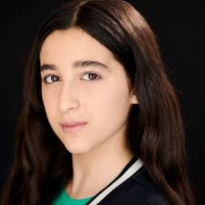 𝐄𝐕𝐄𝐋𝐘𝐍 (@_eva_evelyn) • Instagram photos and videos