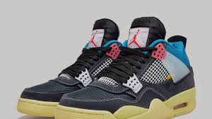The jordan retro 4 is the shoe that michael jordan wore when he drained 'the shot' during the 1989 nba playoffs. Air Jordan Iv Complex