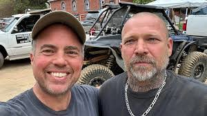 Curtis Grimsley's Instagram, Twitter & Facebook