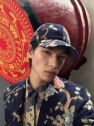 What I Wore to Work [episode 2] 👕 @11garmentory 👖 @paper.menswear 🧥  @burberry 🧢 @abercrombie 👞 @drmartensofficial ✨ @jellyfishsaigon #grwm  #whatiworetowork #mensfashion #streetwear #hcmc