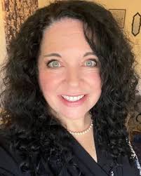 Michele Fry's Instagram, Twitter & Facebook