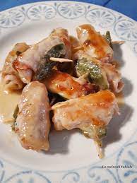 Quindi, procedete a mettere sopra ogni fetta di carne una fettina di prosciutto cotto galbacotto e una di galbanino in fette. La Cucina Di Fabiola Involtini Di Lonza Di Suino In Padella