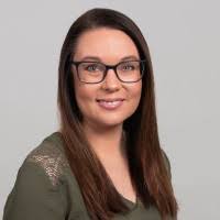 Kayla Bell's Instagram, Twitter & Facebook