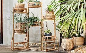 Zoom Sur Les Jolies Nouveautes Jardin D Alinea Porte Plante Boheme En Rotin Summer Decoration Rattan Pl Deco Exotique Planter Des Fleurs