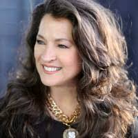 Lisa Proctor's Instagram, Twitter & Facebook