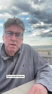 Dustin Munson's Instagram, Twitter & Facebook