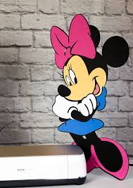 As the longtime sweetheart of mickey mouse, she is an anthropomorphic mouse with white gloves, a bow. How To Make Cricut Larger Than Mat Characters Mickey Minnie Leap Of Faith Crafting