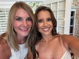 More girl trips exactly like this one please 🏖️