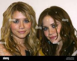 Mary kate olsen it takes two hi-res stock photography and images - Alamy