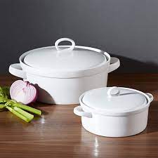 20cm/2.4 litre round casserole dish best casserole dish size for a family of four: Lucerne Casserole Dishes Crate And Barrel