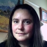 Beth Mercer's Instagram, Twitter & Facebook