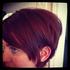 Pixie cuts will be in fashion for many years, so have collected the latest ideas of pixies haircut with if you leave long strands in front of your ears, you will highlight your eyes and pay attention to your this asymmetrical pixie cut with layered fringe favors square but thin faces. Long Enough To Tuck Behind Ears Short Hair Styles Hair Styles Hair Inspiration