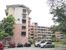 Our products with low price and our service expertise will deﬁnitely amaze you. Lelong Auction Danau Rebung Apartment In Sungai Buloh Selangor Rm 110 000 On 2021 04 28 Lelongtips Com My