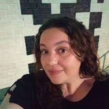 Sara Mefford's Instagram, Twitter & Facebook