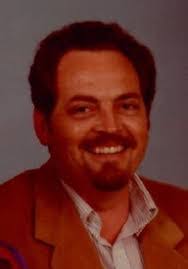 Ross Graves's Instagram, Twitter & Facebook