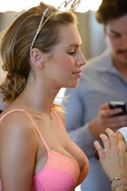 Dylan Penn Pictures (179 Images)