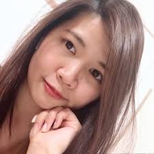 作り話？単純に嘘をついただけだと思います。5年で劣化なんて絶対あり得ません。