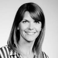 1000+ "De Becker" profiles