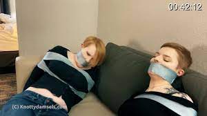 FetiSale - Video Izzabella Robbins & Kitty Kilmore: The 2021 Sessions