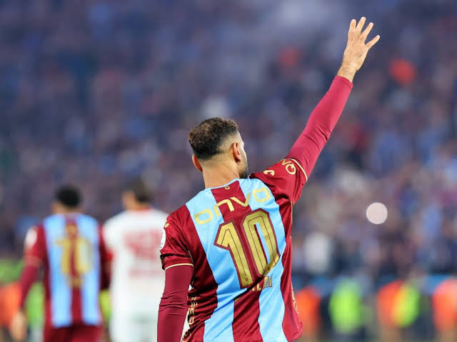 TRABZONSPOR'DA TARİHİ GECE: EN YAŞLI HAT-TRİCK SALAH'TAN