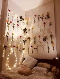 Les 50 Meilleures Images De Tendance Les Guirlandes Lumineuses Idee Deco Deco Chambre Deco
